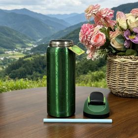 304 stainless steel outdoor sports water bottle, portable and leak-proof, suitable for daily travel, mountain climbing and fitness activities, et (Color: Green)